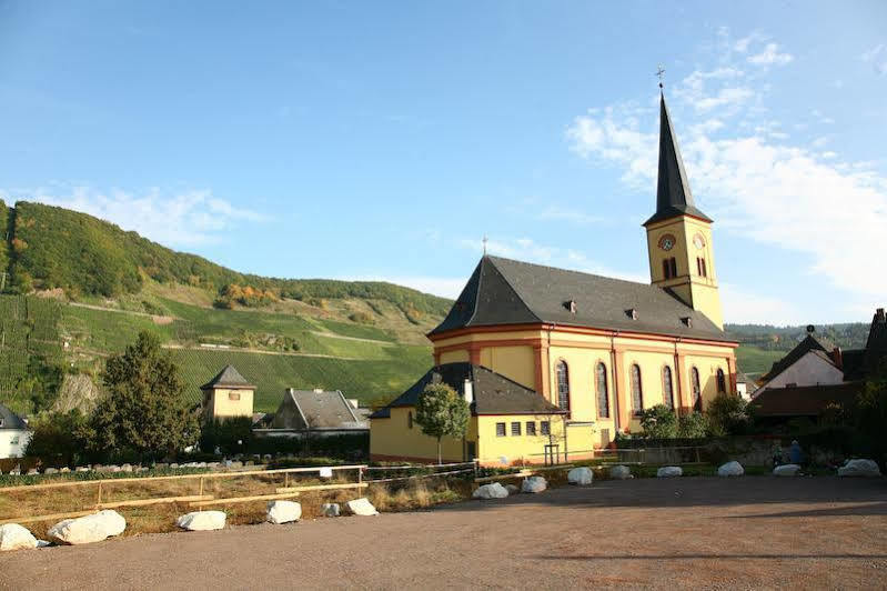 Galerie Riesling Hotel Trittenheim Bagian luar foto
